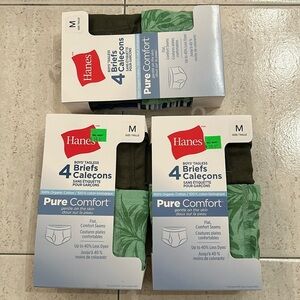 NWT lot of three packs (12 total) boys tagless briefs Hanes size M 100% cotton
